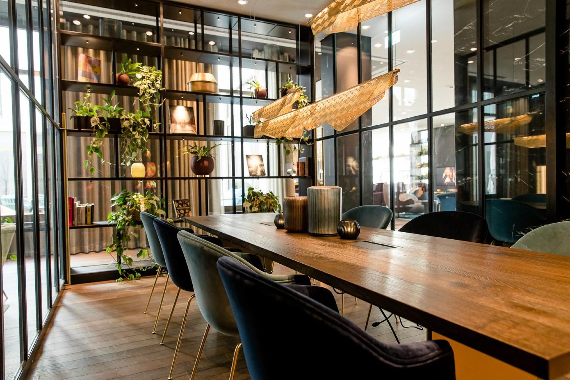 Motel One Ахен Экстерьер фото